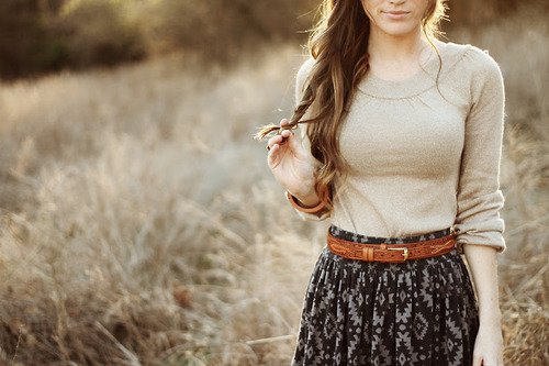 Fata simpla ca hostess-2-3 ore dupa cursuri sau programul de lucru,bani mul
