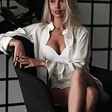 Fata ca hostess-protocol, 2-3 ore dupa programul de lucru, bani multi